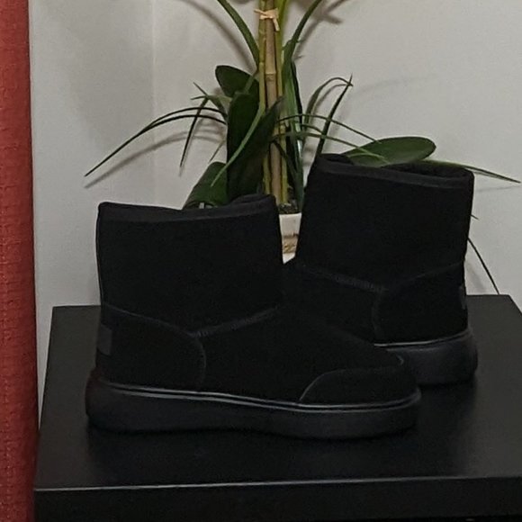 Gyeice Furry Winter Snow Boots for Women Non-Slip Fashion Short Boot Waterpoorf - Picture 4 of 13